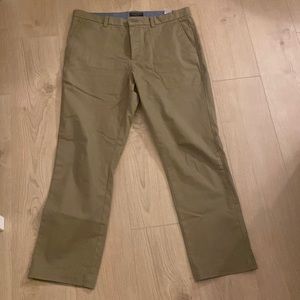 Banana Republic Chino